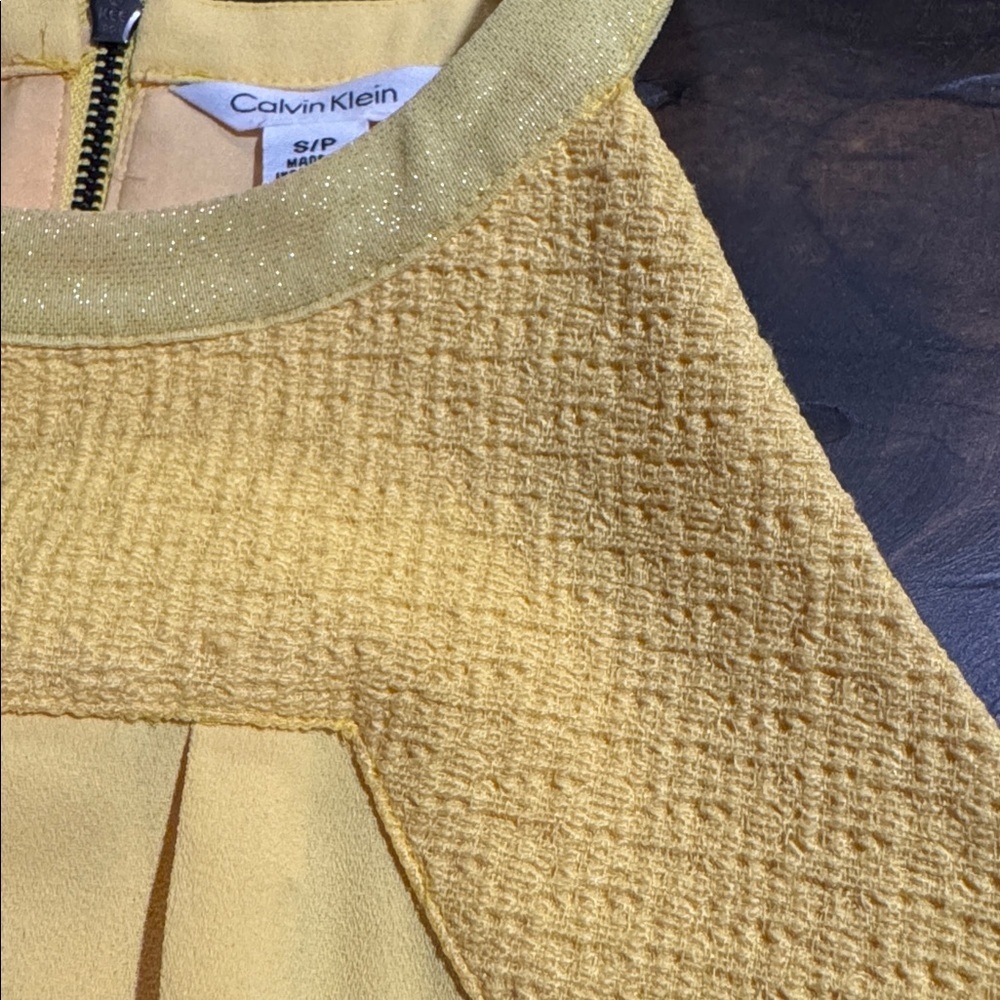 Calvin Klein Vibrant Yellow Top - Picture 8 of 8